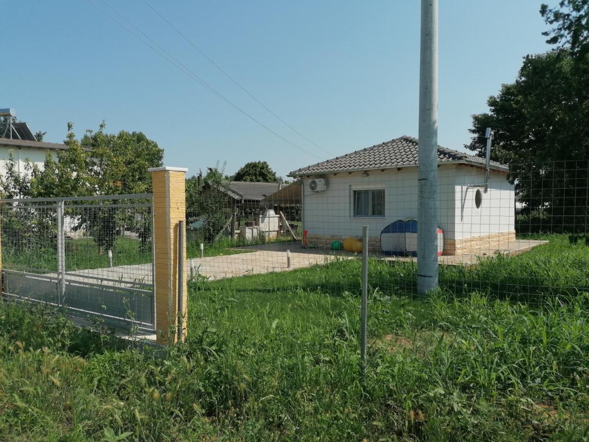 Little House On The Prairie-Μικρο Σπιτι Στο Λιβαδι! Apartment Drama Exterior photo